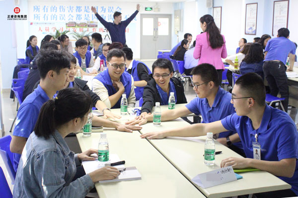 熱烈祝賀德永佳《企業(yè)內訓師培訓TTT》研修課程成功舉辦！
