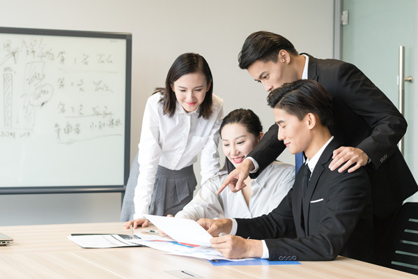 引領市場變革，專業(yè)營銷咨詢助力企業(yè)持續(xù)增長