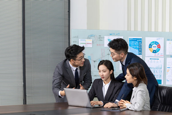 精益人才發(fā)展：培養(yǎng)專業(yè)人才，推動(dòng)企業(yè)持續(xù)發(fā)展