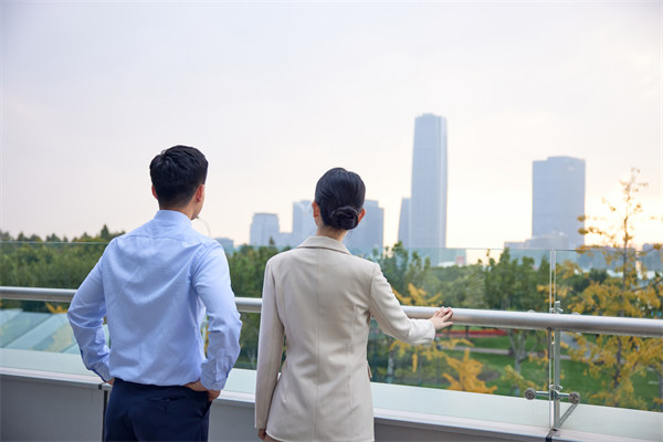 福利政策規(guī)劃：提供福利保障，增強(qiáng)員工忠誠度