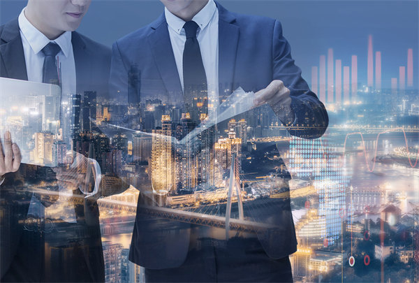 立足企業(yè)實(shí)際，制定可行經(jīng)營計(jì)劃，確保企業(yè)穩(wěn)健前行