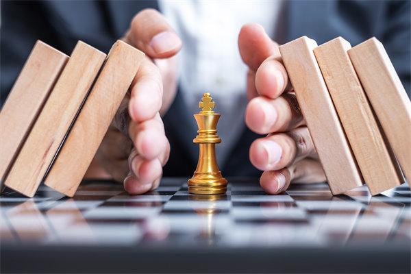 企業(yè)戰(zhàn)略調(diào)整如何有效應(yīng)對(duì)行業(yè)變革挑戰(zhàn)？