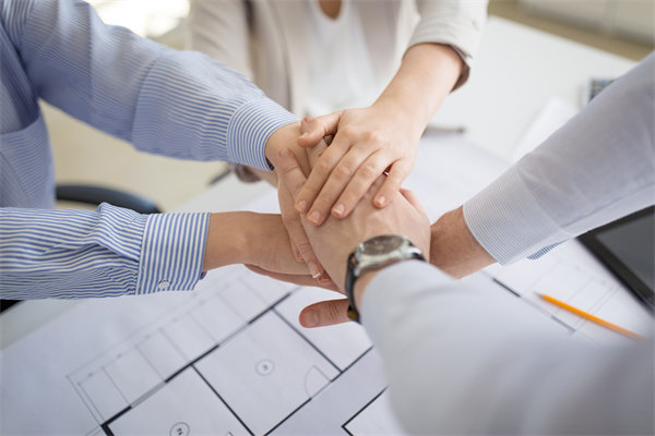 集團管控如何促進企業(yè)文化建設(shè)，增強內(nèi)部凝聚力？