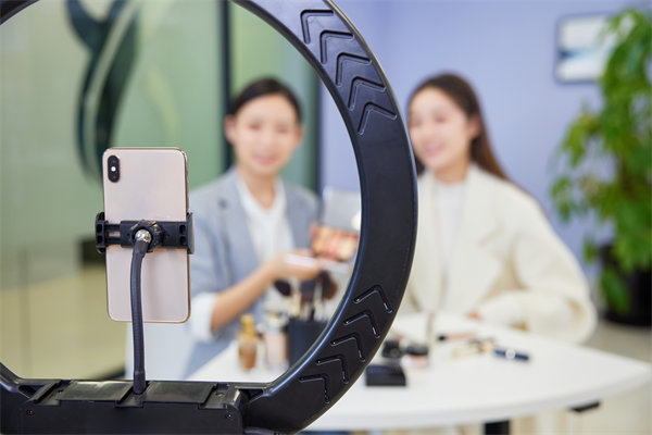 如何制定有效的營(yíng)銷(xiāo)策略，以提升品牌影響力？