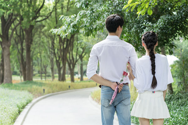 廣東一公司發(fā)錢鼓勵員工談戀愛，品牌營銷怎么看？