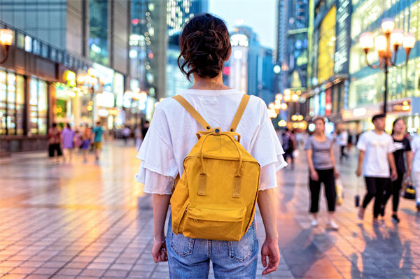 明年消費(fèi)市場(chǎng)總體態(tài)勢(shì)如何？企業(yè)對(duì)此有哪些啟示？