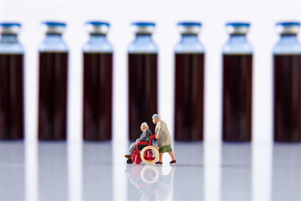 為啥有些老人沉迷購買保健品？對品牌營銷有何啟示？