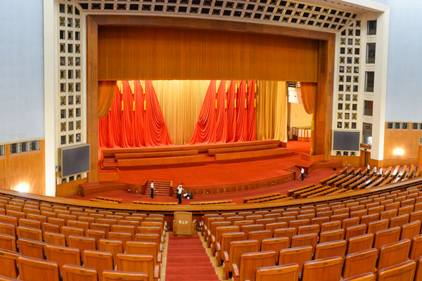 這場(chǎng)民營(yíng)企業(yè)座談會(huì)釋放重要信號(hào)，民營(yíng)企業(yè)的春天要來(lái)了？