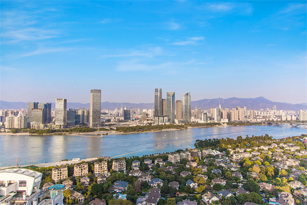企業(yè)如何借助福州咨詢(xún)公司提升品牌知名度和市場(chǎng)份額？
