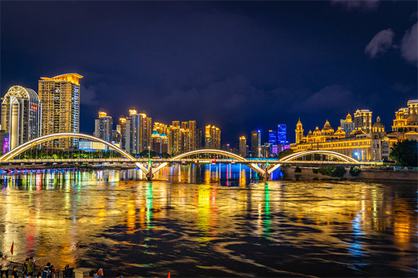 企業(yè)如何借助福州咨詢(xún)公司提升員工績(jī)效與團(tuán)隊(duì)效能？