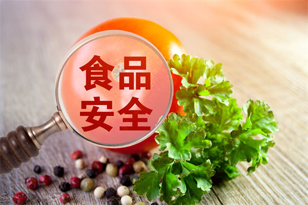 老板直播吃自家黃燜雞：想證明清白，品牌營銷怎么看？