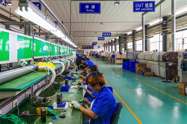 中企電話被美客戶打爆：一船難求，關(guān)聯(lián)企業(yè)年度經(jīng)營計劃怎么看？