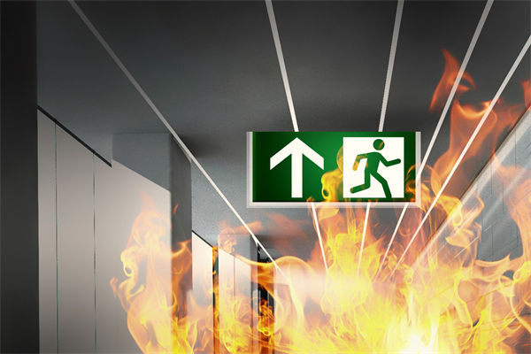 山東化工廠爆炸后樓房僅?？蚣?，對制造業(yè)有何啟示？