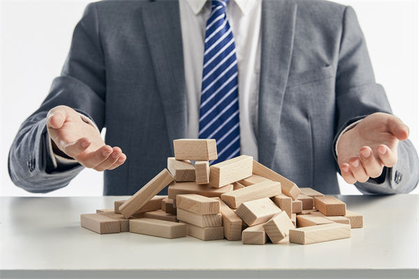企業(yè)的績(jī)效層層加碼，是激發(fā)斗志還是逼走人才？
