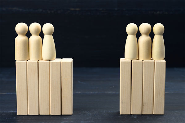 企業(yè)文化標(biāo)語掛滿墻，為何員工依然缺乏認(rèn)同感？