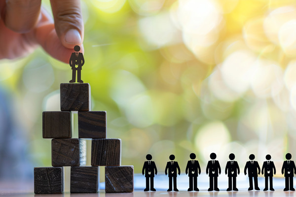 重慶人力資源管理咨詢公司推薦，能破解技能人才斷層難題么？